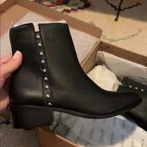 Brand new KAANAS booties